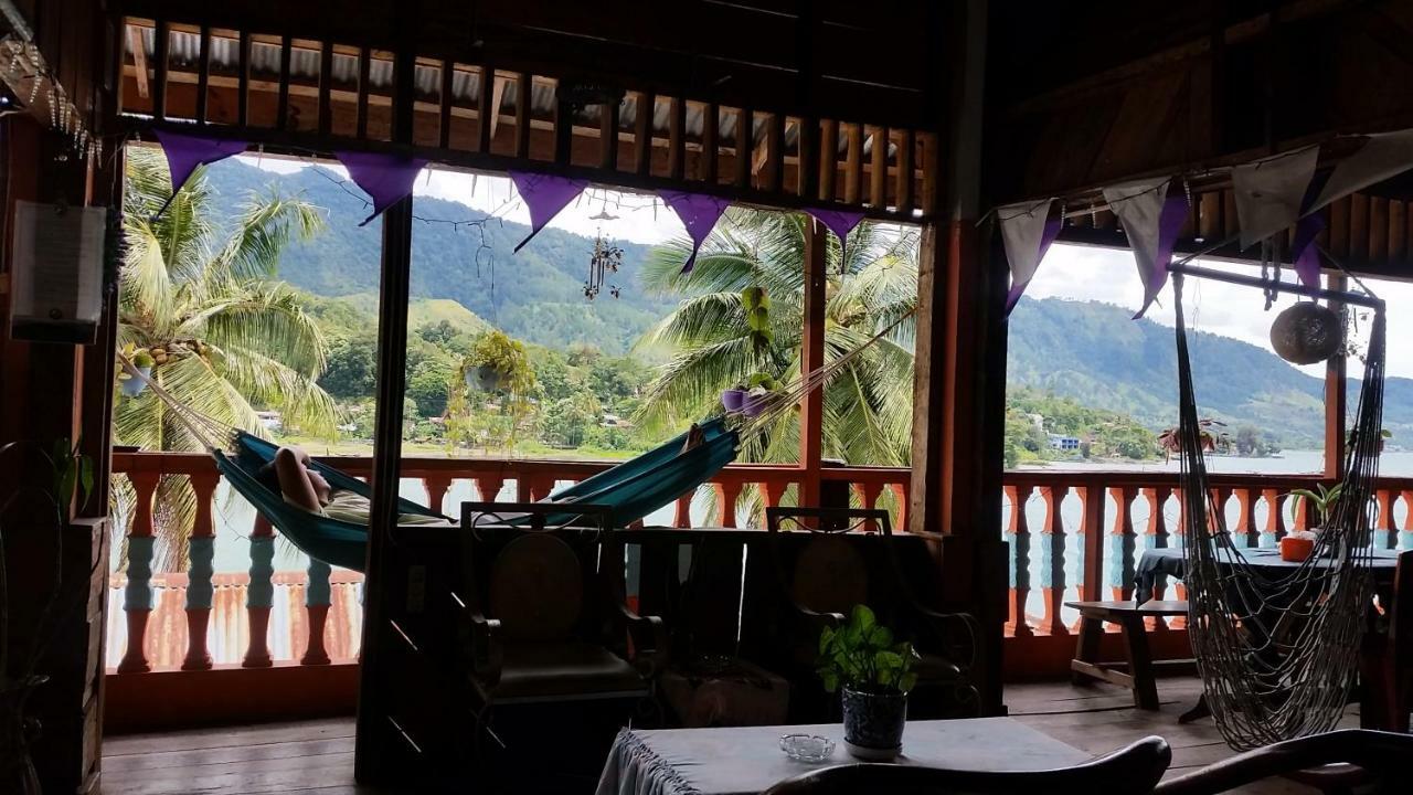 Sibayak Guesthouse Tuk Tuk Dış mekan fotoğraf