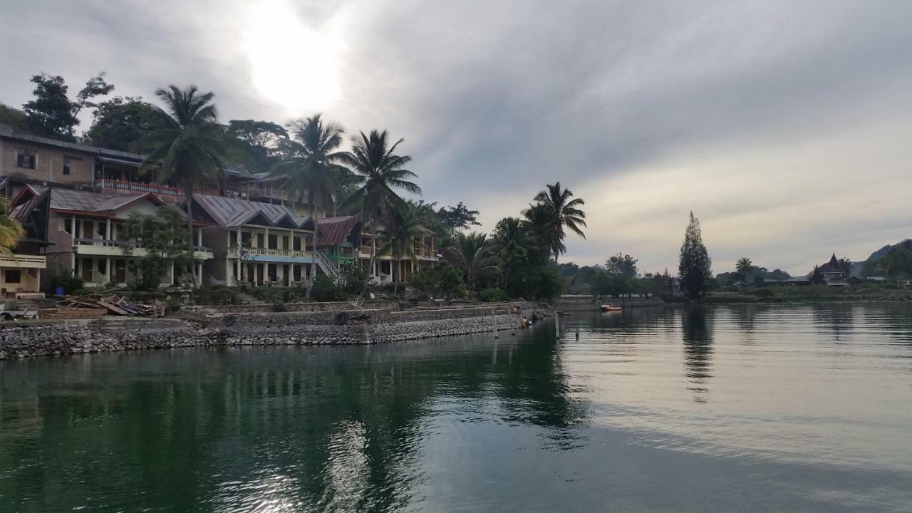 Sibayak Guesthouse Tuk Tuk Dış mekan fotoğraf