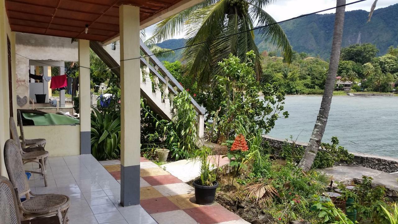 Sibayak Guesthouse Tuk Tuk Dış mekan fotoğraf