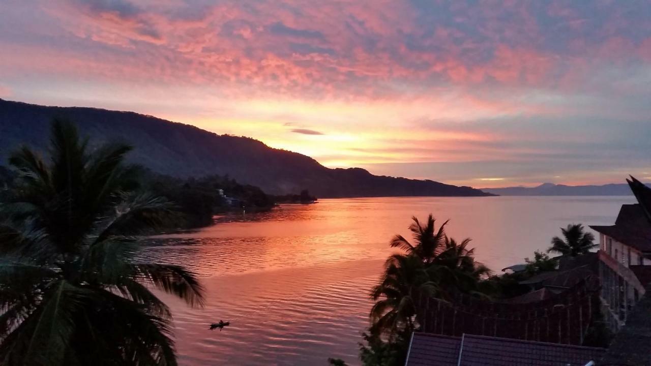 Sibayak Guesthouse Tuk Tuk Dış mekan fotoğraf